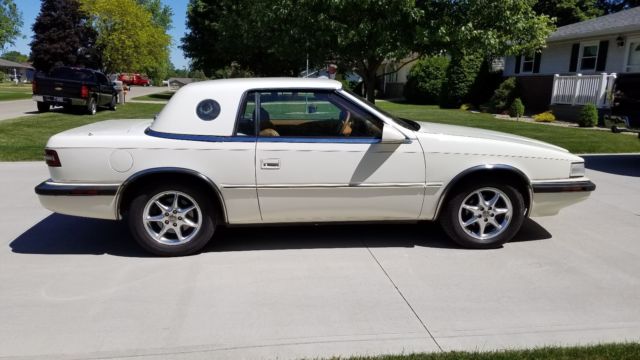 1991 Chrysler TC by Maserati 2 Seat Roadster w/Removable HT