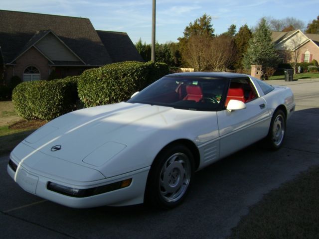 1991 Chevrolet Corvette 2dr Coupe