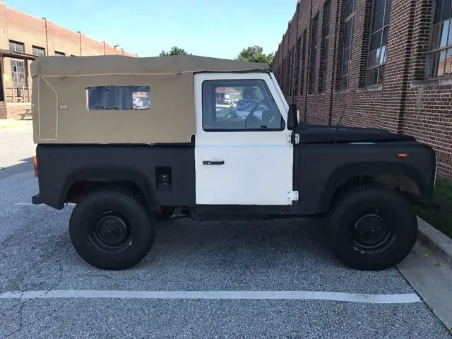 1991 Land Rover Defender 90 LHD