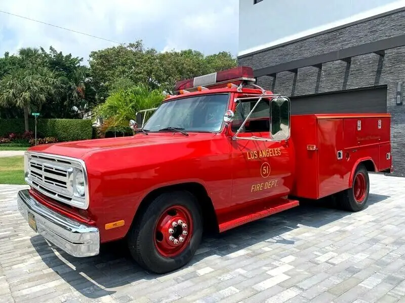 1991 Dodge D350 Reg. Cab 8-ft. Bed 2WD