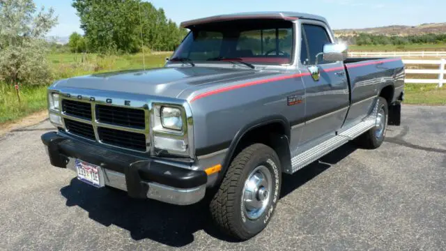 1991 Dodge Ram 2500 LE