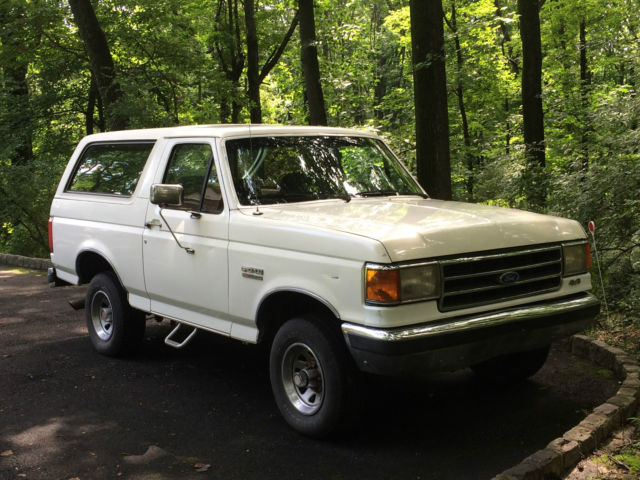 1991 Ford Bronco XLT