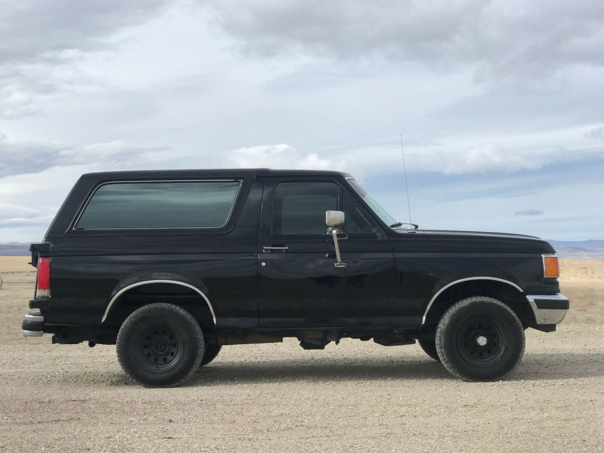 1991 Ford Bronco XLT