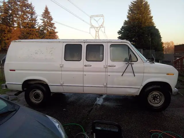 1991 Ford E-Series Van