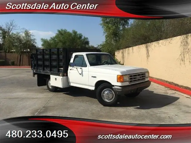 1991 Ford F-250 Custom XL, 8' Flat/Stake Bed, Lift Gate