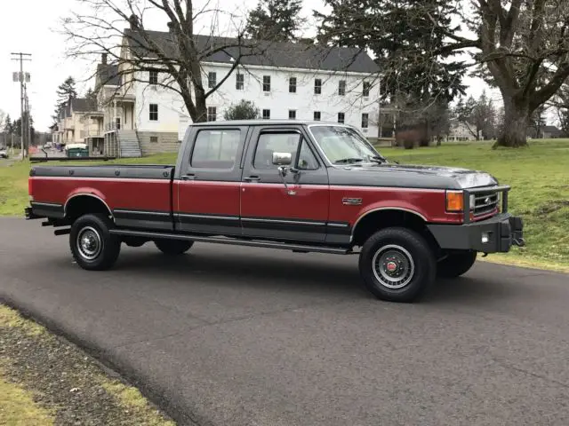 1991 Ford F-350 XLT Lariat Crew Cab Pickup 4-Door