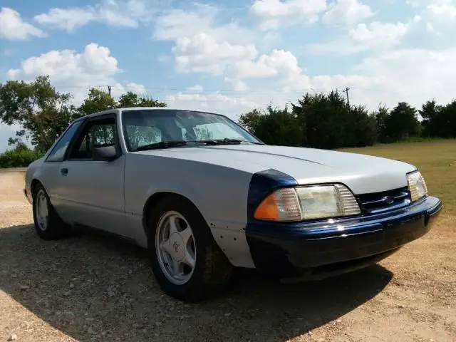 1991 Ford Mustang