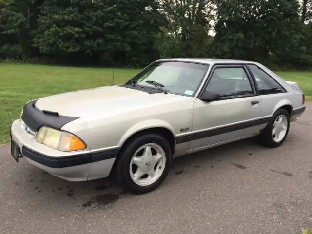 1991 Ford Mustang Lx