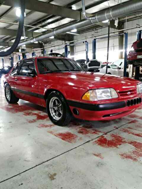 1991 Ford Mustang