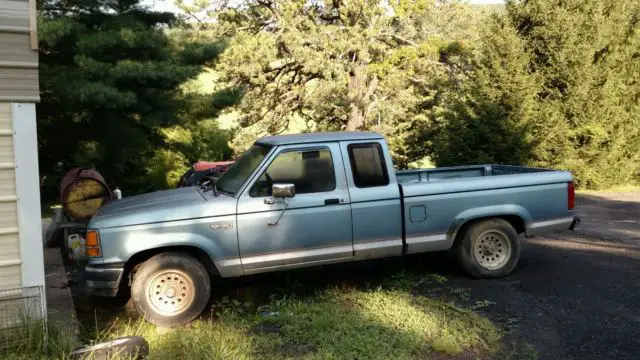 1991 Ford Ranger XLT Standard Cab Pickup 2-Door