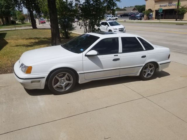 1991 Ford Taurus SHO