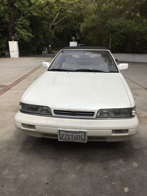 1991 Infiniti M30 Base Convertible 2-Door