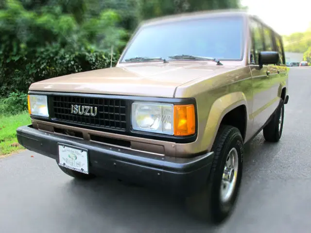 1991 Isuzu Trooper