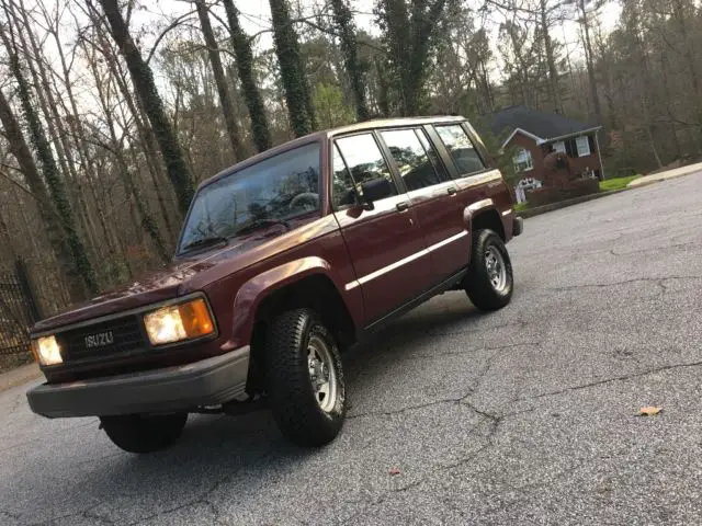 1991 Isuzu Trooper S