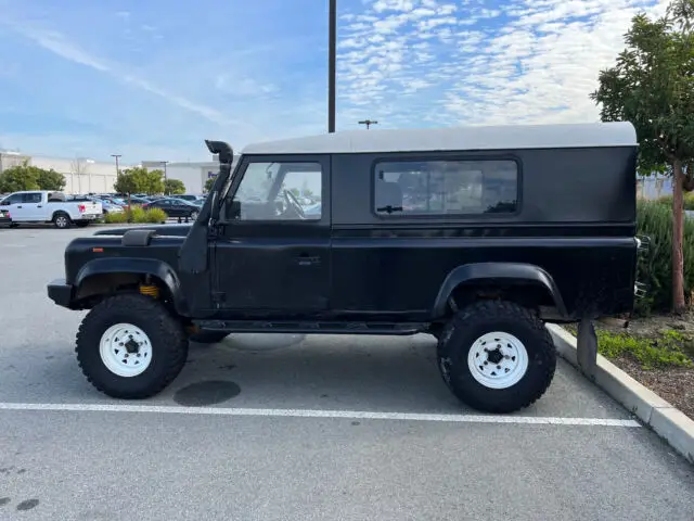 1991 Land Rover Defender