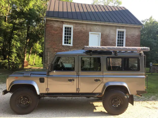 1991 Land Rover Defender 110 CSW 5 Door