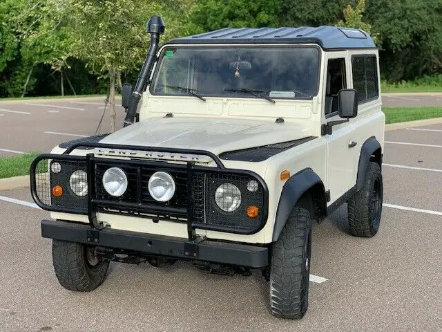 1991 Land Rover Defender