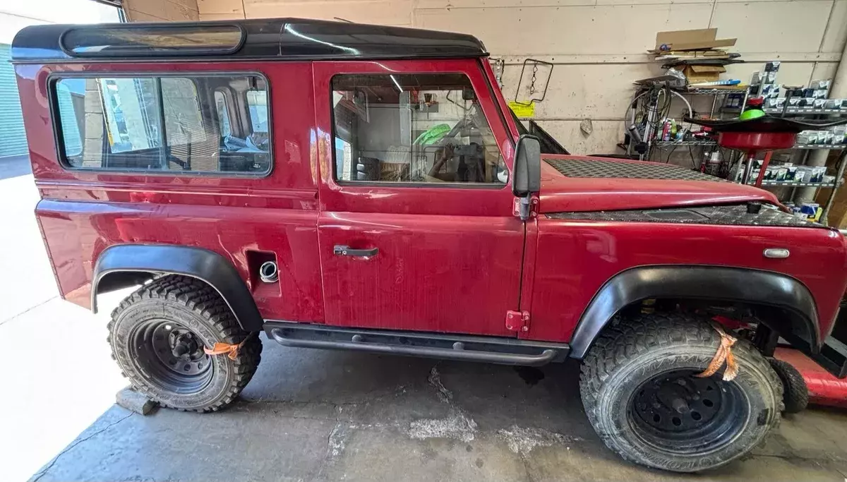 1991 Land Rover Defender