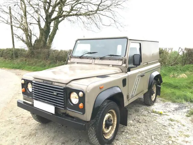 1991 Land Rover Defender