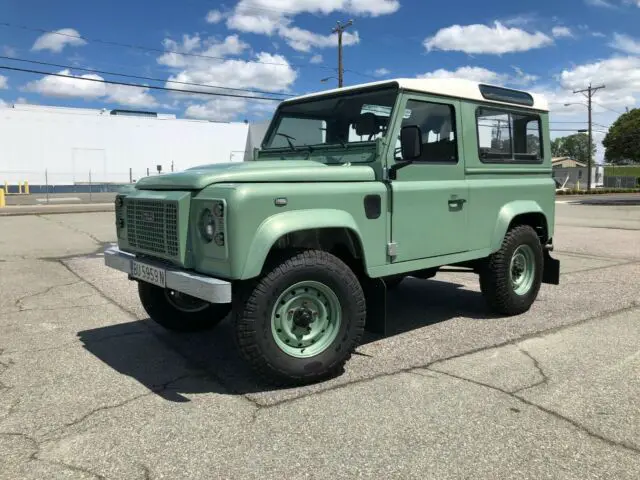 1991 Land Rover Defender 90