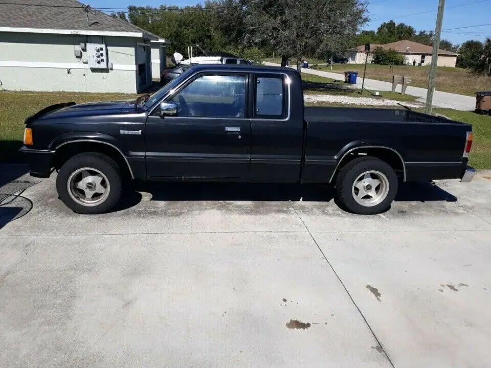 1991 Mazda B2600 CAB PLUS