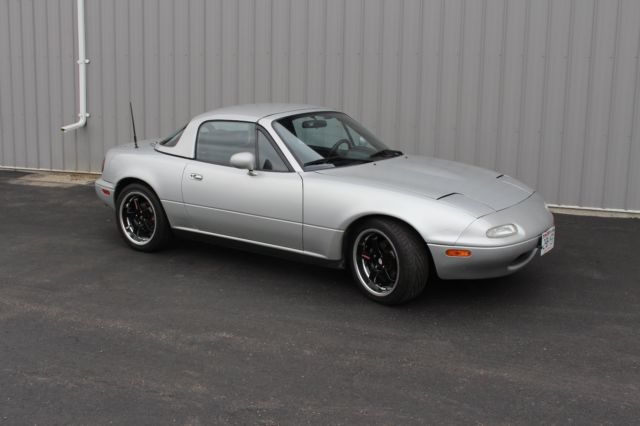 1991 Mazda MX-5 Miata Base Convertable 2-Door