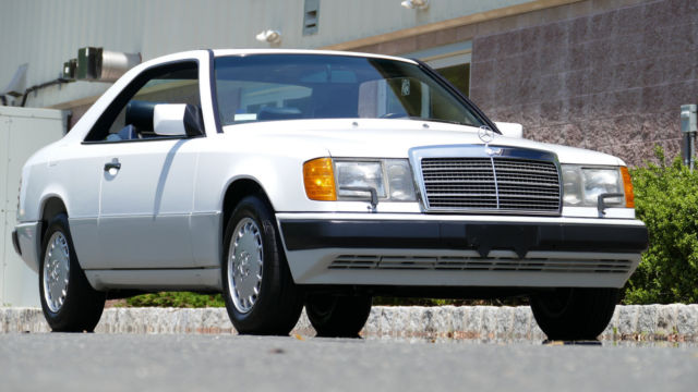 1991 Mercedes-Benz 300-Series CE