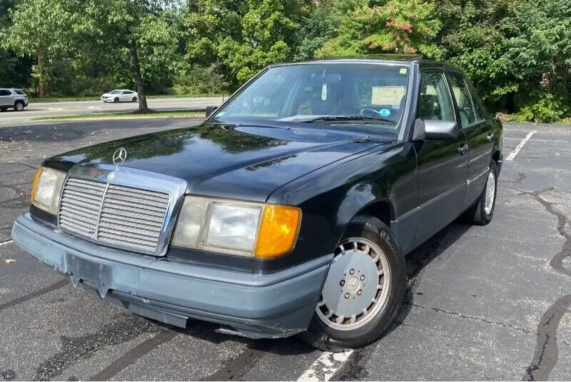 1991 Mercedes-Benz 300-Series D