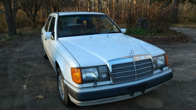 1991 Mercedes-Benz 300-Series 300E