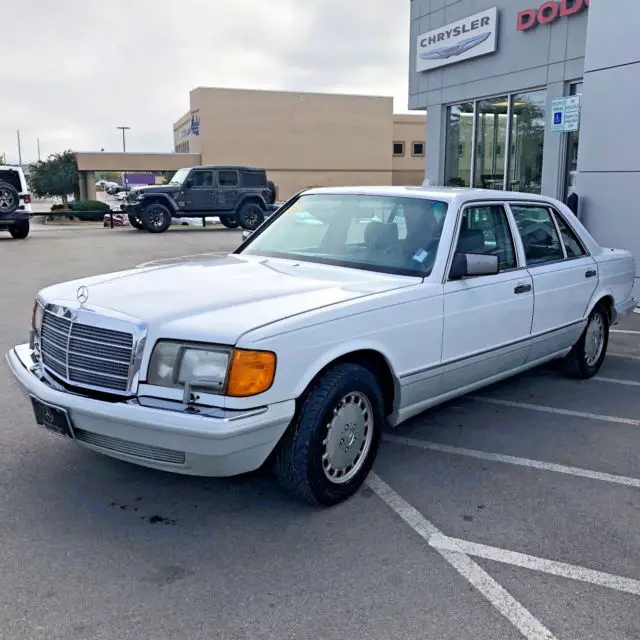 1991 Mercedes-Benz 400-Series SEL