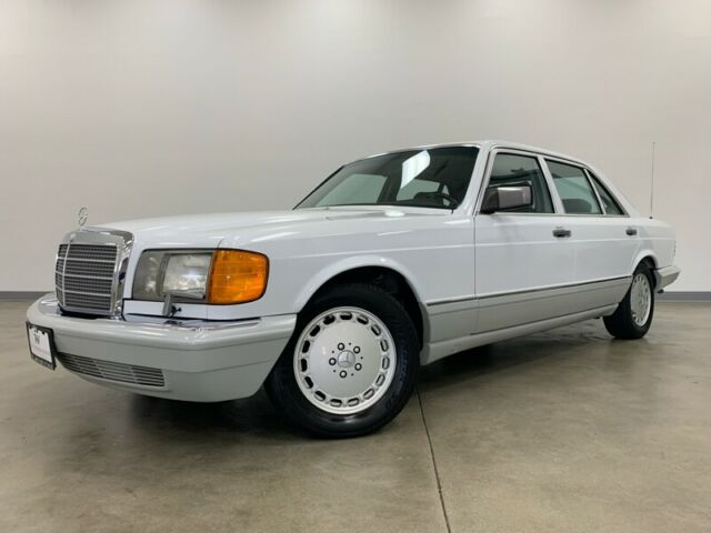 1991 Mercedes-Benz 400-Series 4dr Sedan 420SEL