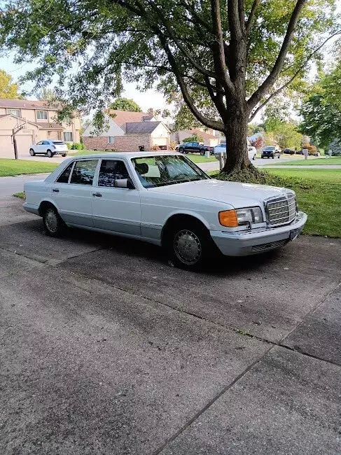 1991 Mercedes-Benz 560 SEL No Reserve