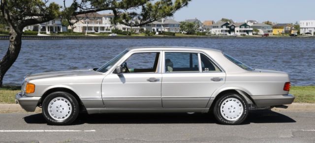 1991 Mercedes-Benz 500-Series S class