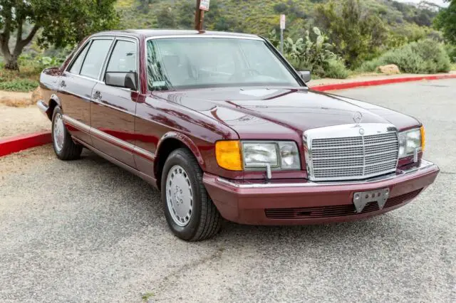 1991 Mercedes-Benz 560SEL