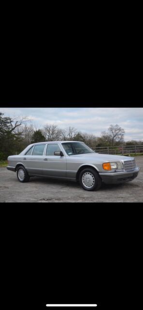 1991 Mercedes-Benz 560SEL SEL