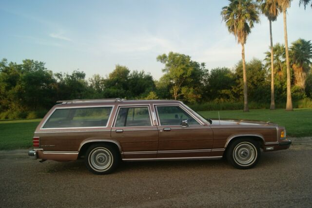 1991 Mercury Colony Park