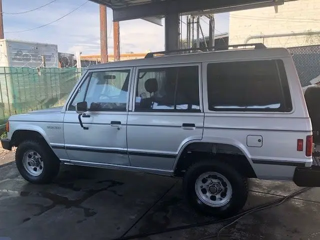 1991 Mitsubishi Montero