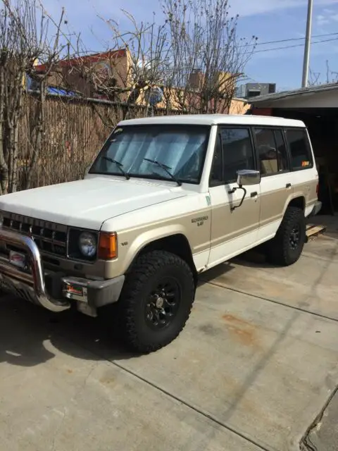 1991 Mitsubishi Montero