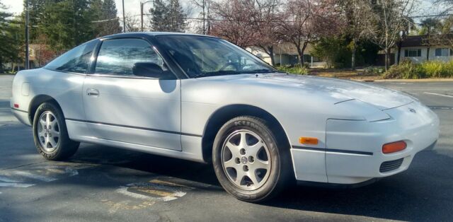 1991 Nissan 240SX SE