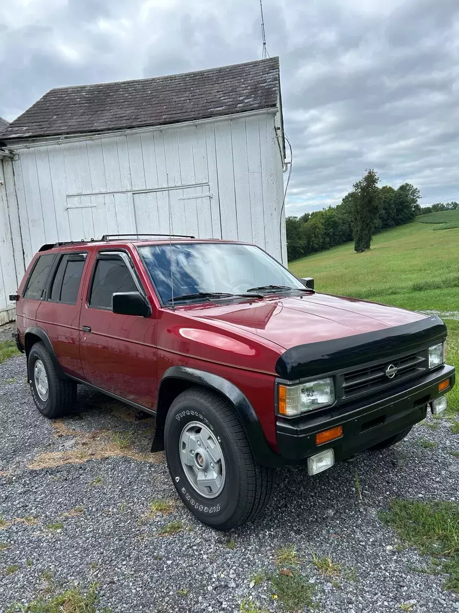 1991 Nissan Pathfinder XE