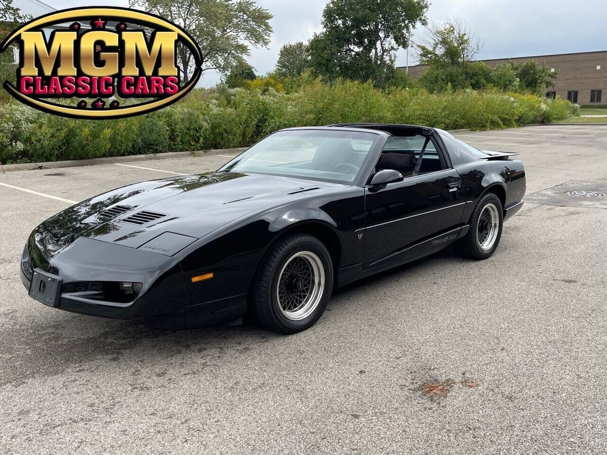 1991 Pontiac Firebird BLACK ON BLACK!!