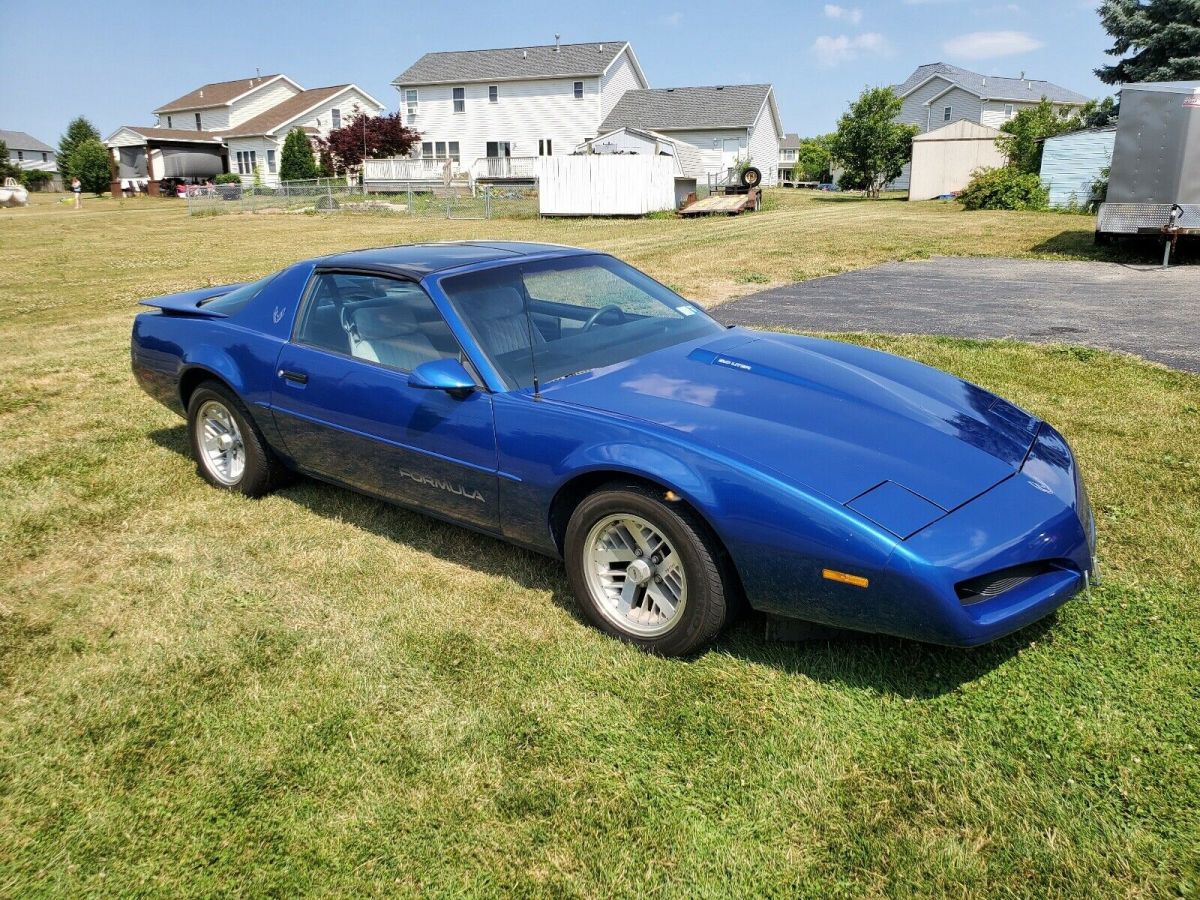 1991 Pontiac Firebird BASE