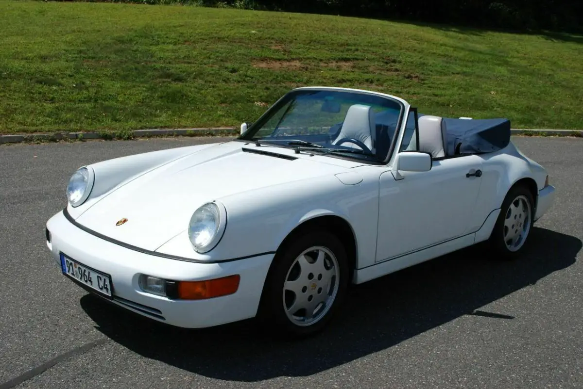 1991 Porsche 911 Carrera 4 AWD 2dr Convertible