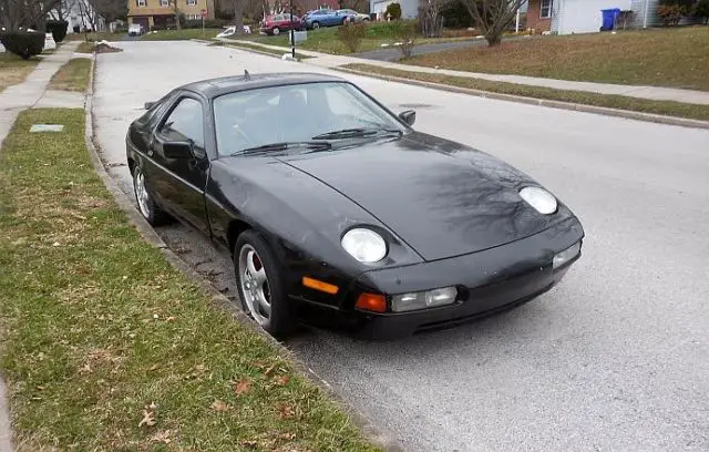 1991 Porsche 928 S4