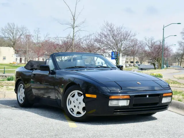 1991 Porsche 944 S2