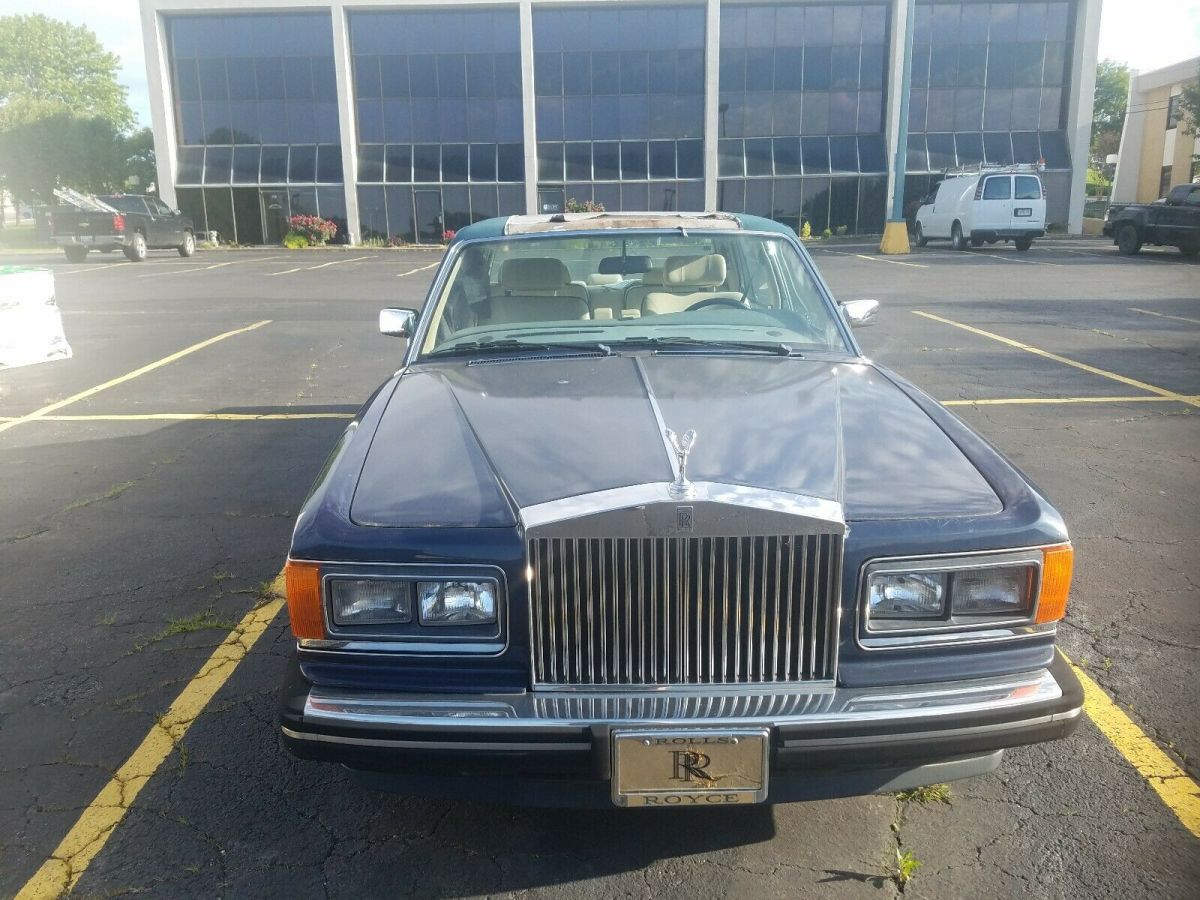 1991 Rolls-Royce Silver Spirit/Spur/Dawn