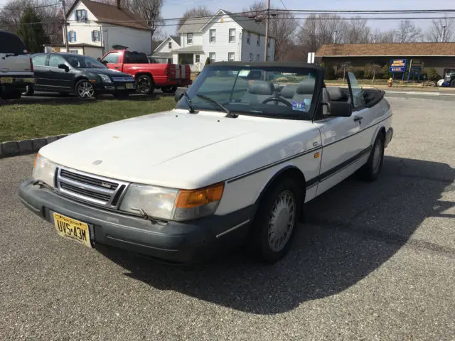 1991 Saab 900