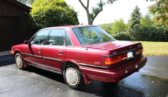1991 Toyota Camry LE