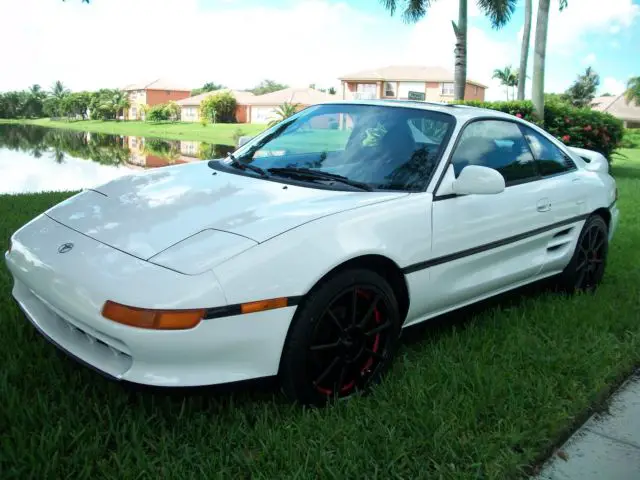 1991 Toyota MR2 MID ENGINE RWD COUPE