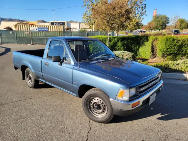 1991 Toyota Pickup Base Cab Pickup 2 door